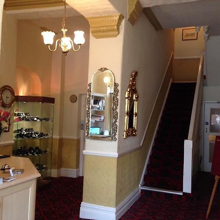 Grand Ash Hotel لاندودنو المظهر الخارجي الصورة
