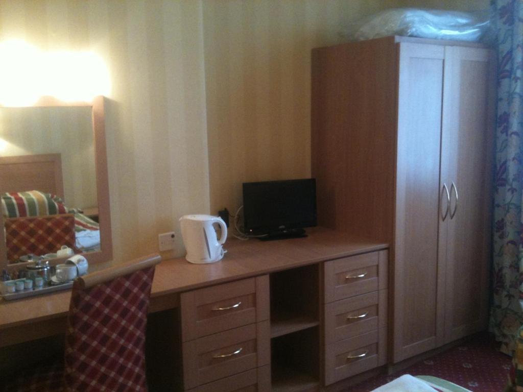 Grand Ash Hotel لاندودنو الغرفة الصورة