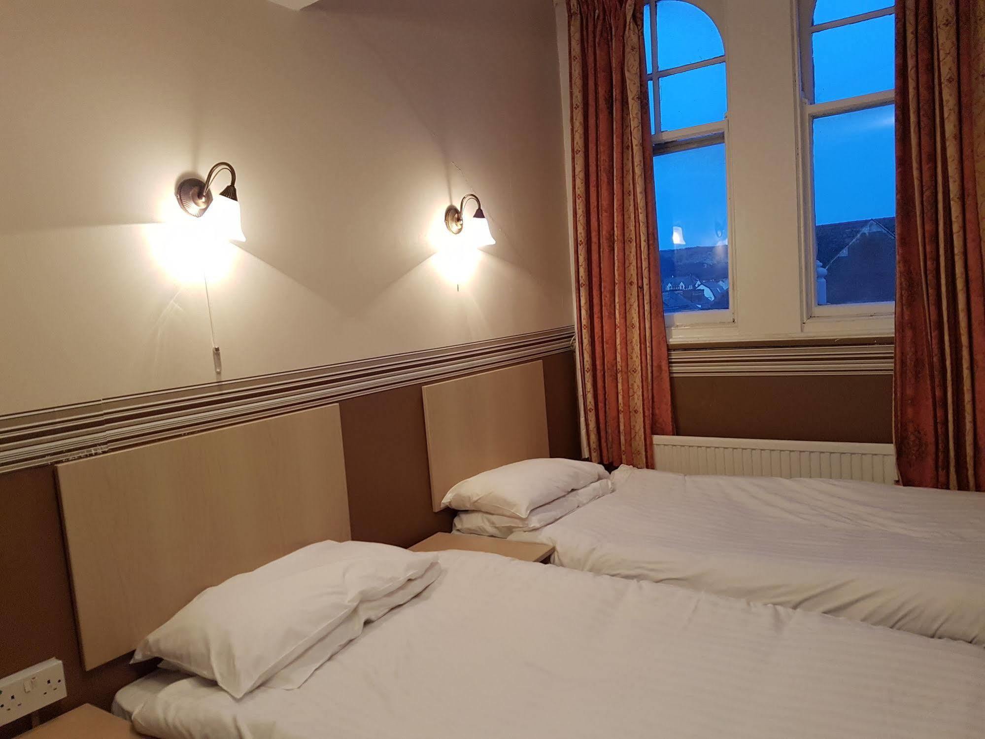 Grand Ash Hotel لاندودنو المظهر الخارجي الصورة