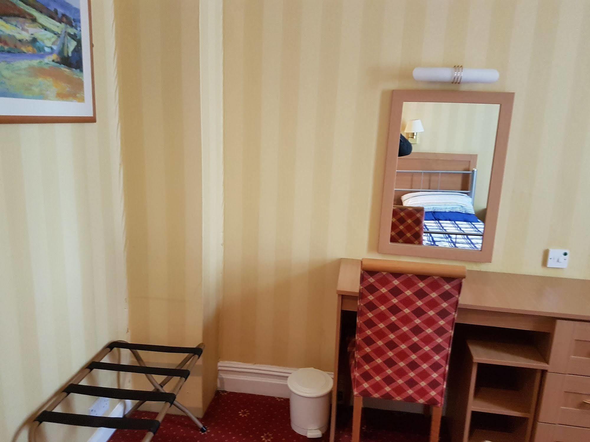 Grand Ash Hotel لاندودنو المظهر الخارجي الصورة